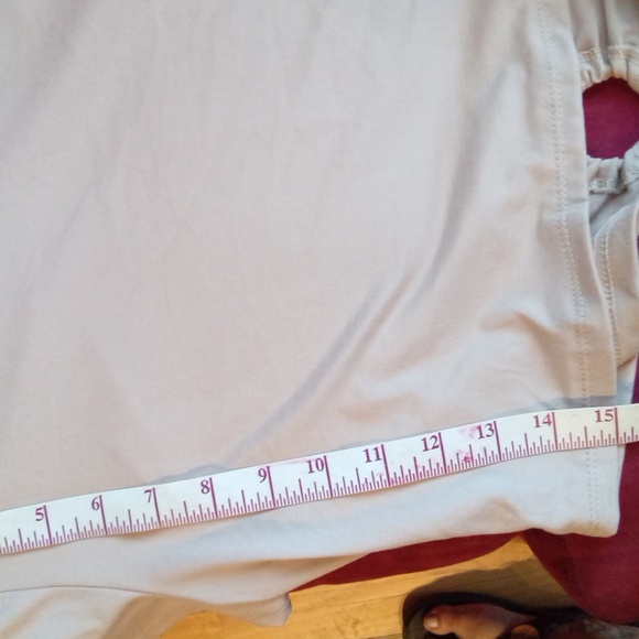 Faded Rose Croped Top NWT Price Is As Is - Picture 5 of 5